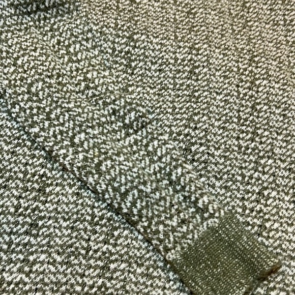 Levi’s large High-Low sweater - Picture 2 of 3